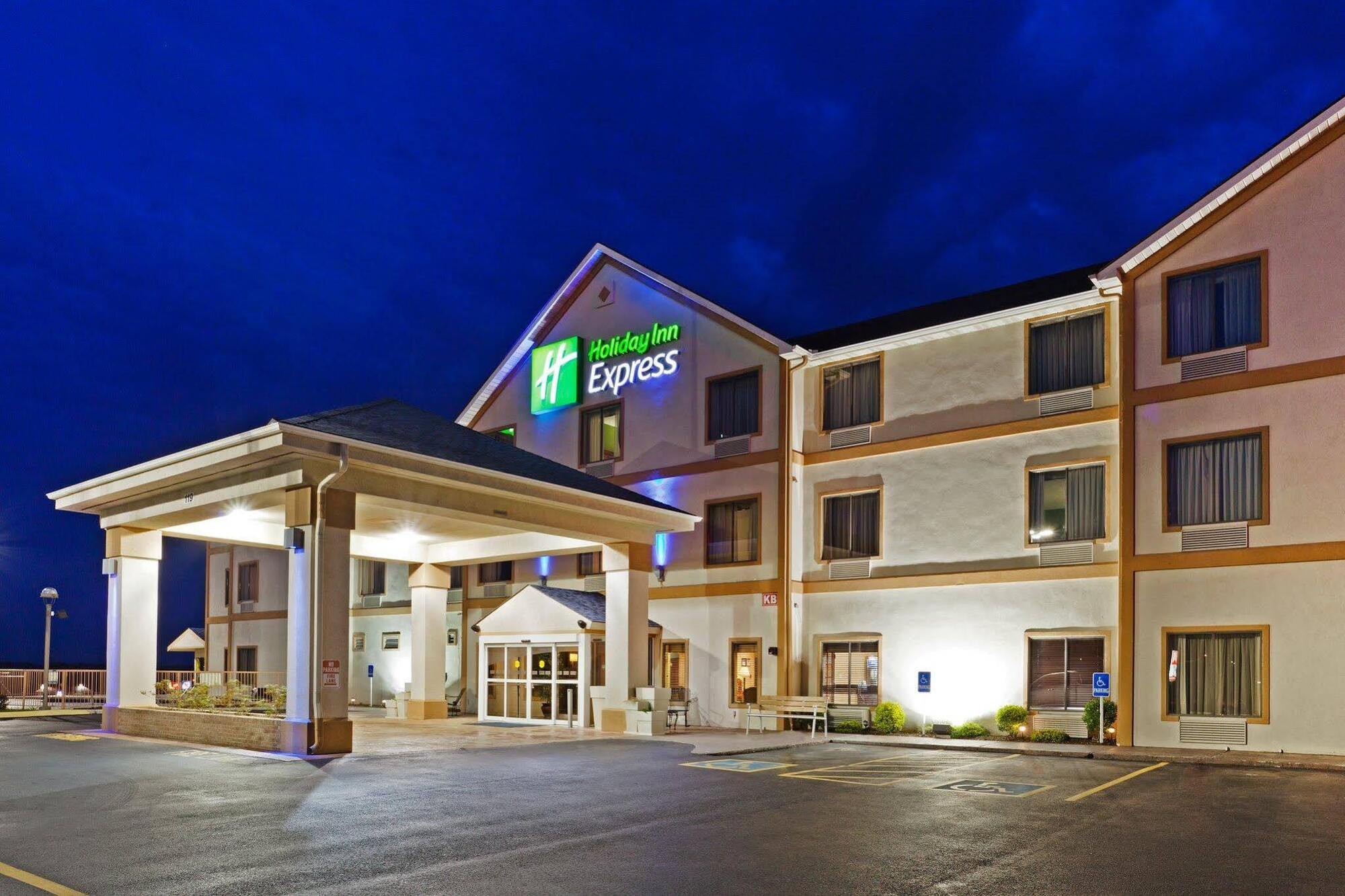 Holiday Inn Express Dandridge, An Ihg Hotel Exterior foto